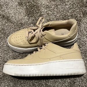 Platform air force 1